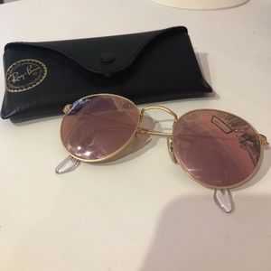 Pink Mirrored Round Ray Ban